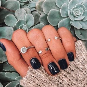 5/$25 Or 3/$15 Sale💞